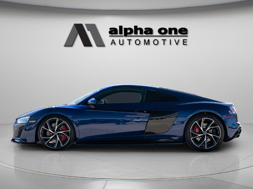 2022 Audi R8 V10 Performance Coupe RWD photo 18 of 24