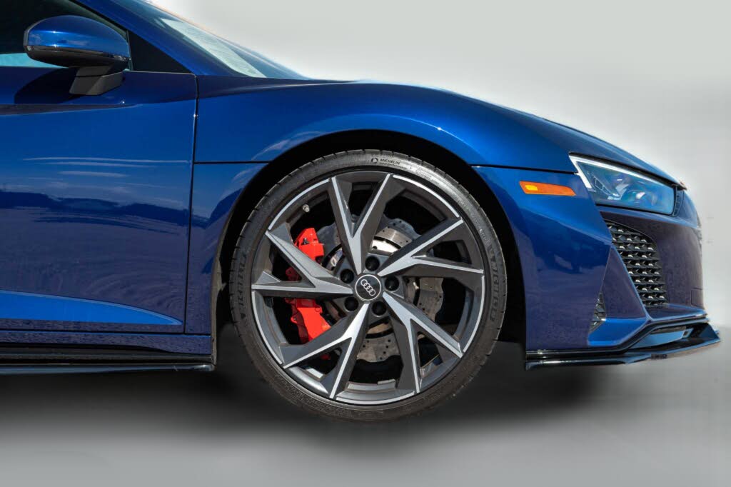 2022 Audi R8 V10 Performance Coupe RWD photo 21 of 24
