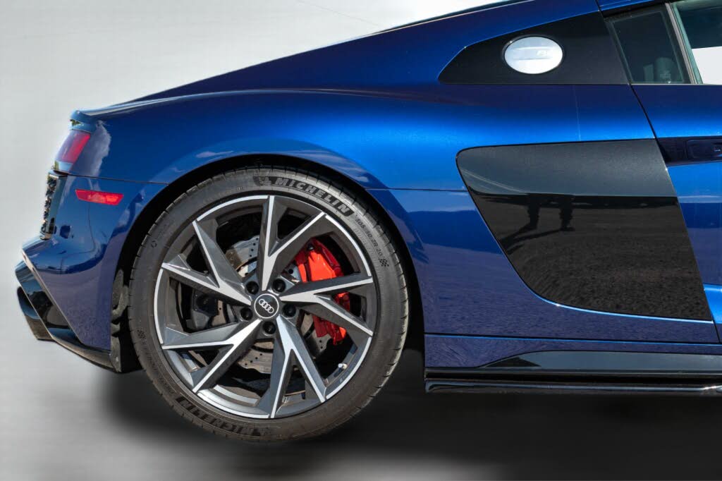 2022 Audi R8 V10 Performance Coupe RWD photo 22 of 24