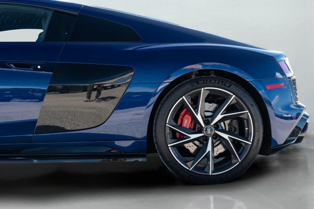 2022 Audi R8 V10 Performance Coupe RWD photo 23 of 24