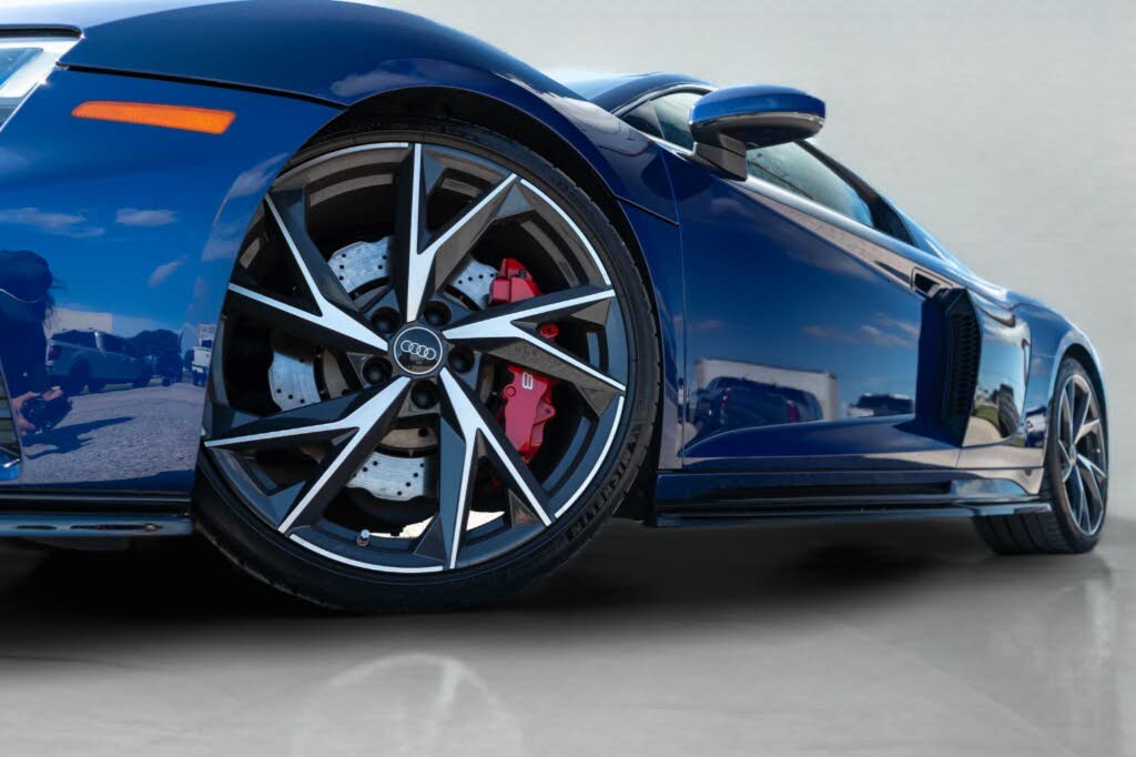 2022 Audi R8 V10 Performance Coupe RWD photo 24 of 24