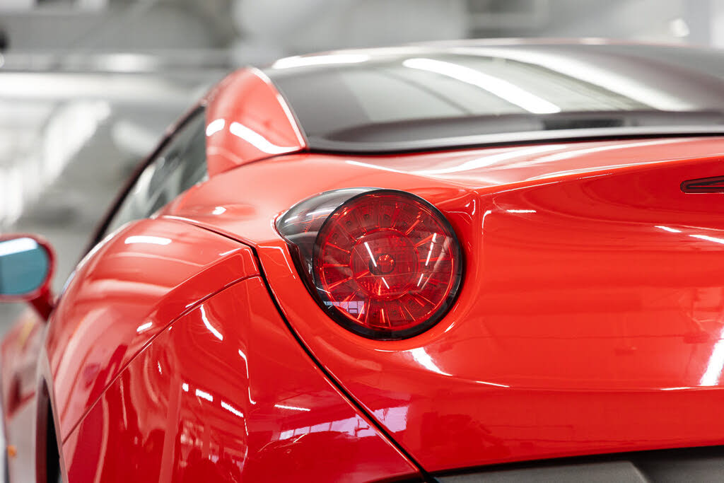 2011 Ferrari California Roadster photo 23