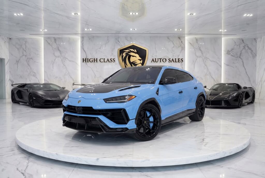 2024 Lamborghini Urus Performante AWD photo 3
