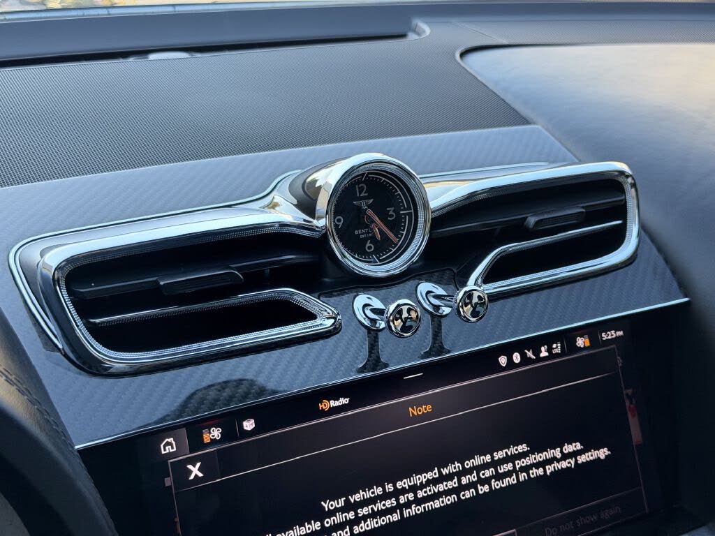 2021 Bentley Bentayga V8 AWD photo 24
