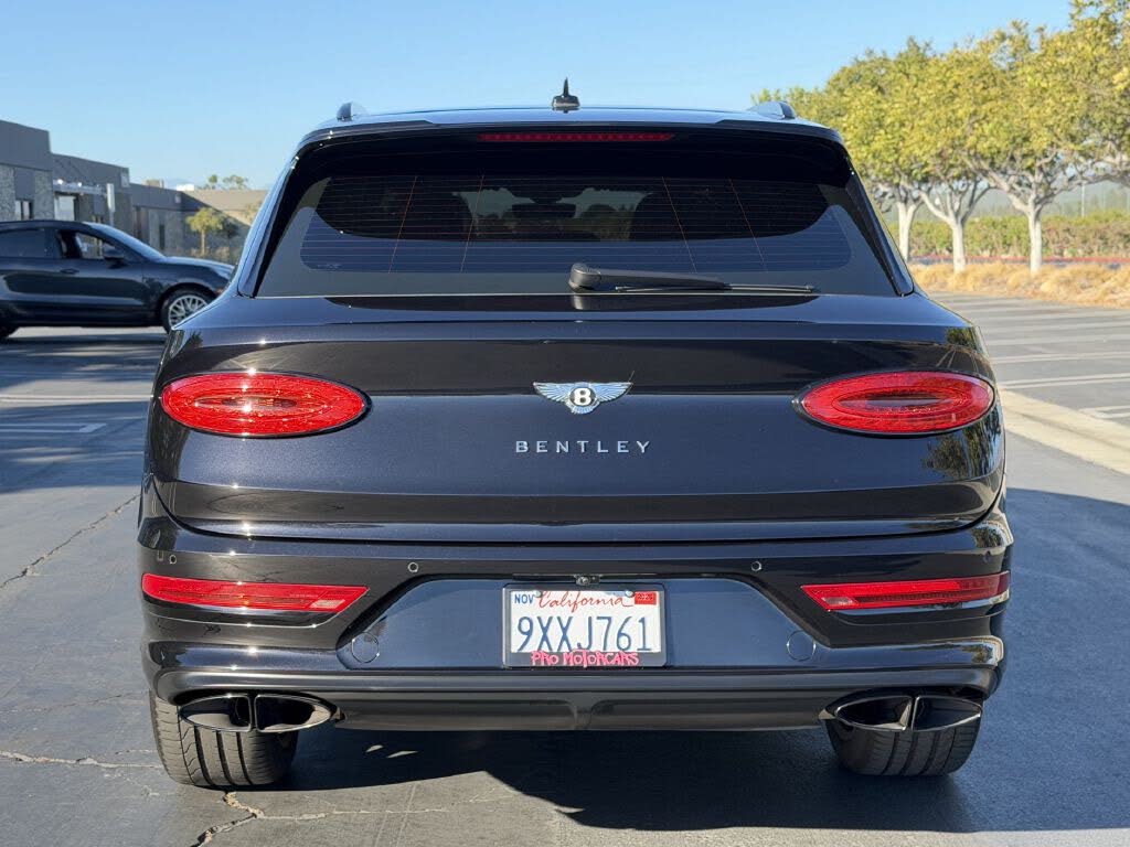 2021 Bentley Bentayga V8 AWD photo 4