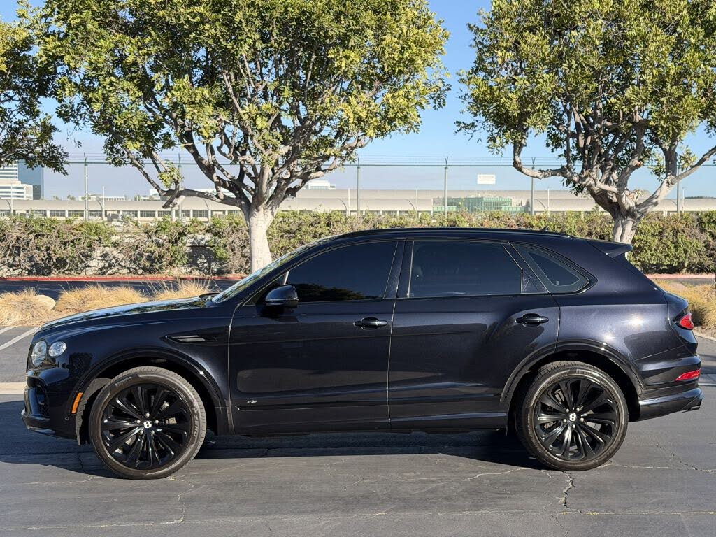 2021 Bentley Bentayga V8 AWD photo 6