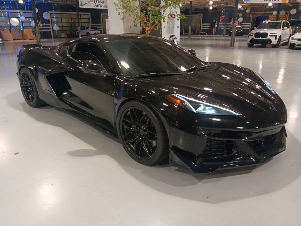 2024 Chevrolet Corvette Z06 1LZ Coupe RWD - $99,510