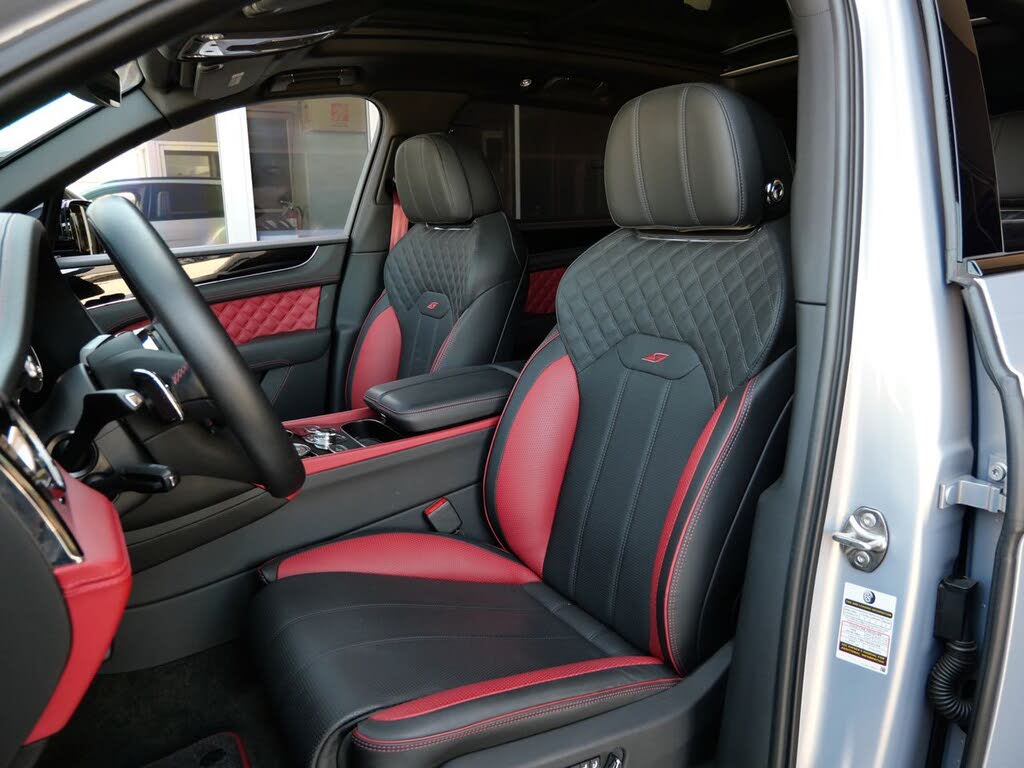 2023 Bentley Bentayga S V8 AWD photo 17