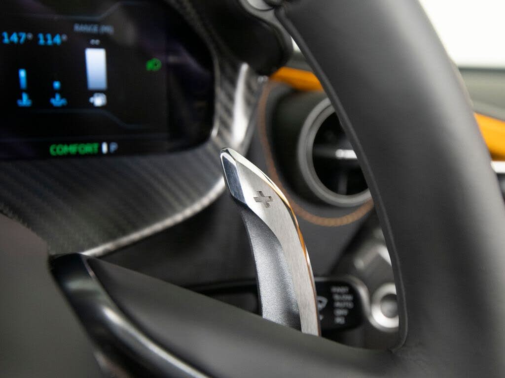2027 McLaren 750S Spider RWD photo 20