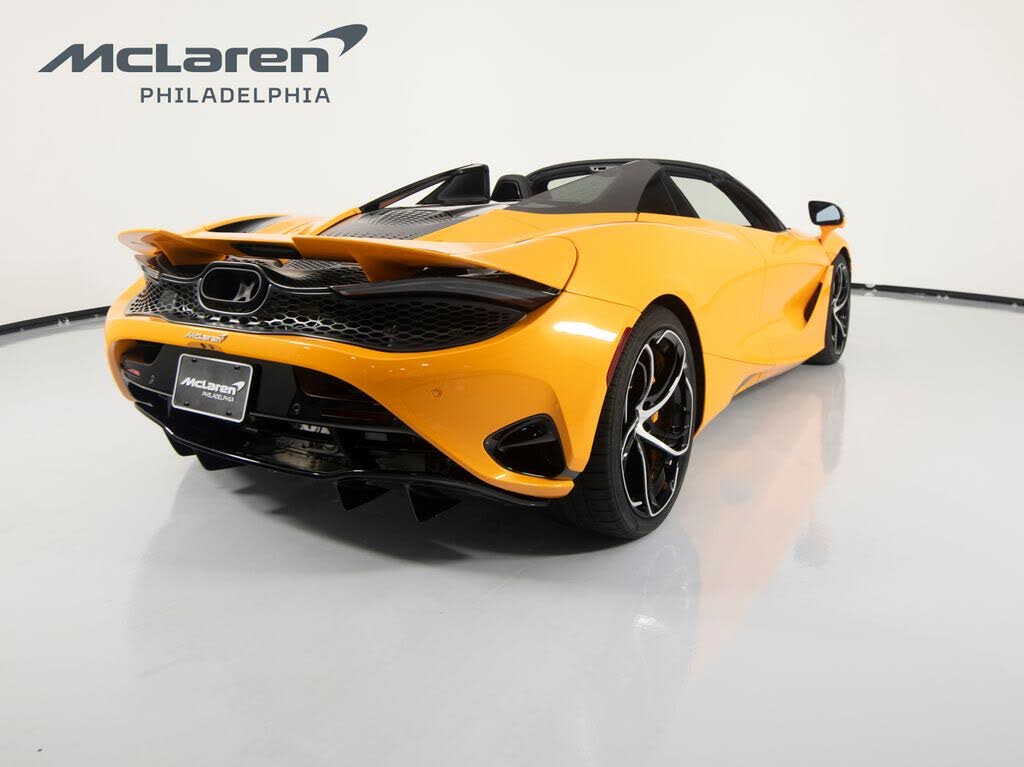 2027 McLaren 750S Spider RWD photo 6