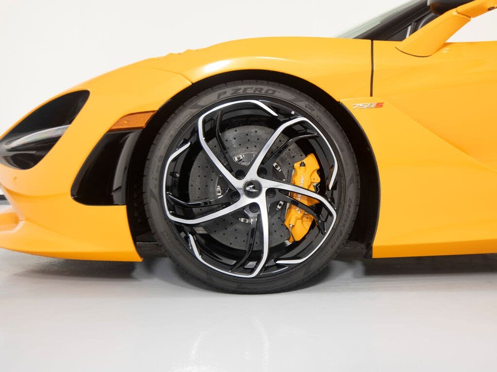 2027 McLaren 750S Spider RWD photo 10