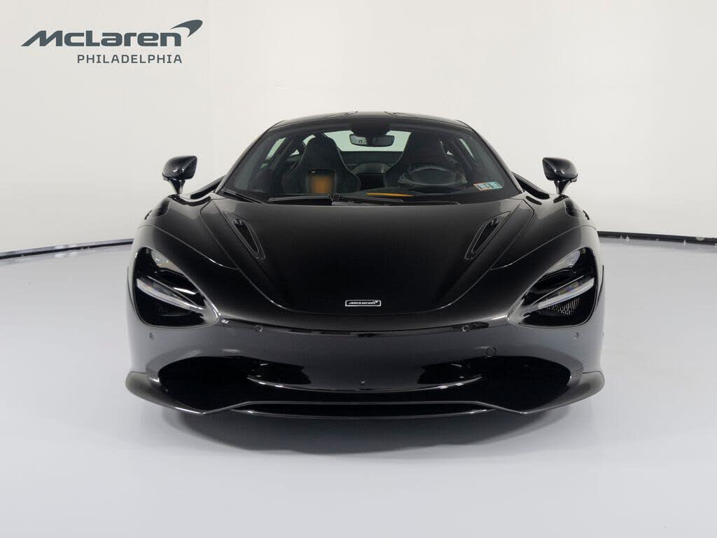 2027 McLaren 750S Coupe RWD photo 8