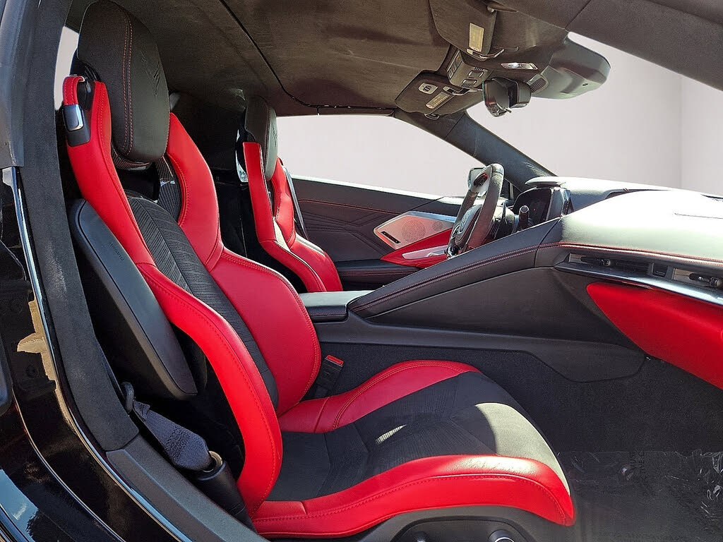 2024 Chevrolet Corvette Z06 3LZ Convertible RWD photo 17