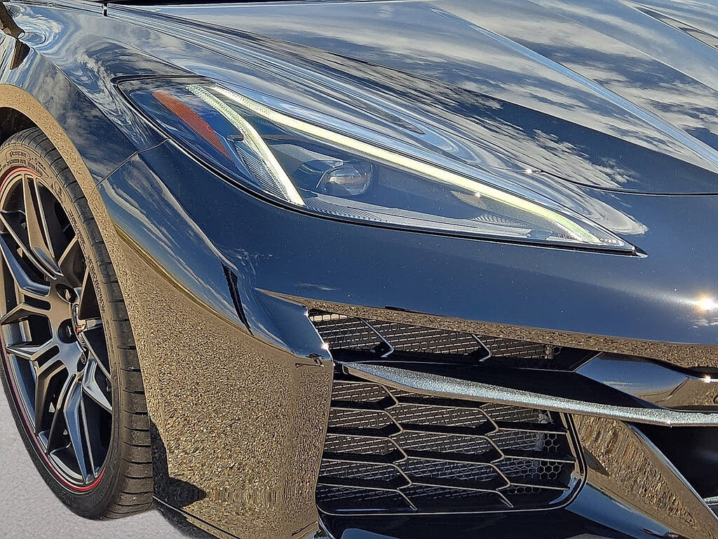 2024 Chevrolet Corvette Z06 3LZ Convertible RWD photo 9