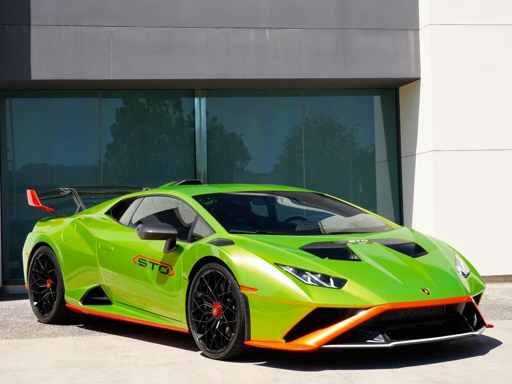 2023 Lamborghini Huracan LP 640-4 STO Coupe RWD