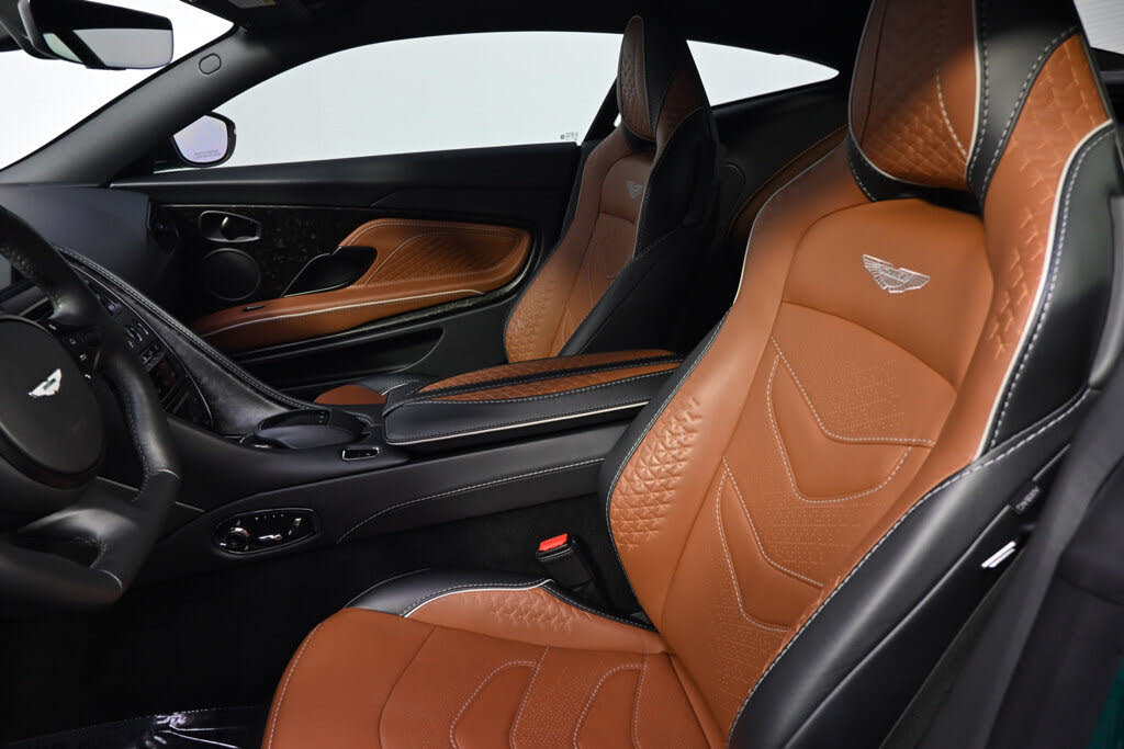 2023 Aston Martin DBS Superleggera Coupe RWD photo 13