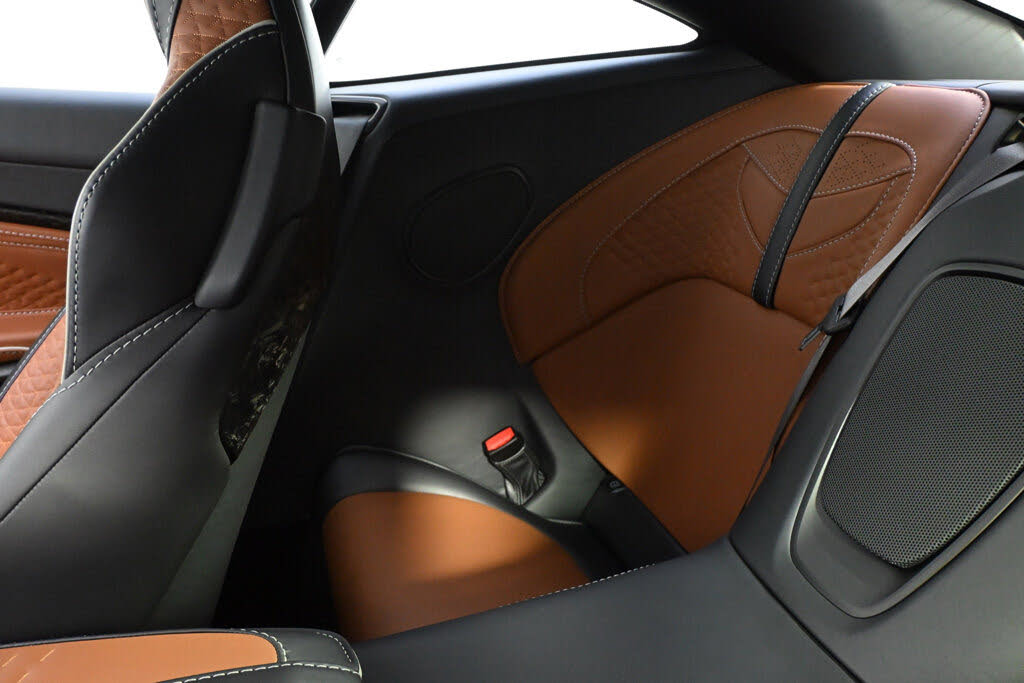 2023 Aston Martin DBS Superleggera Coupe RWD photo 19