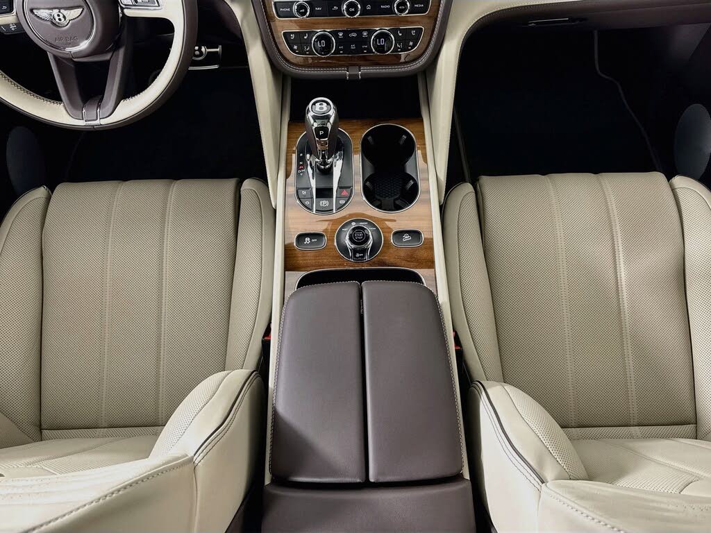 2026 Bentley Bentayga Azure V8 AWD photo 22