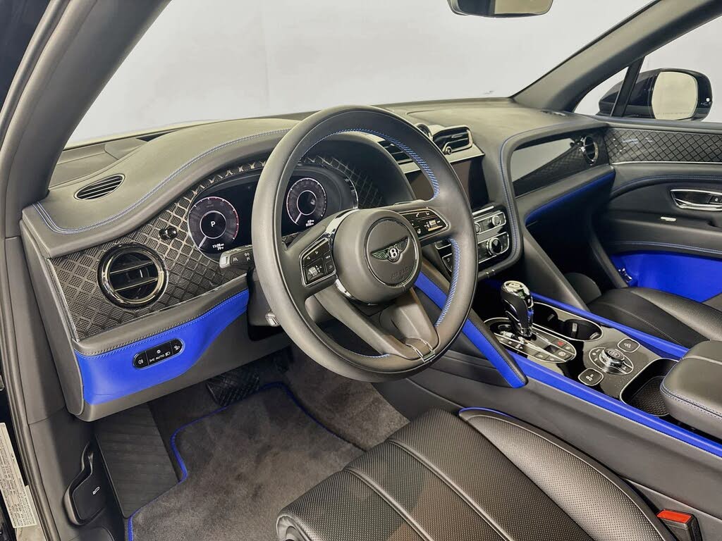 2025 Bentley Bentayga S Black Edition AWD photo 11