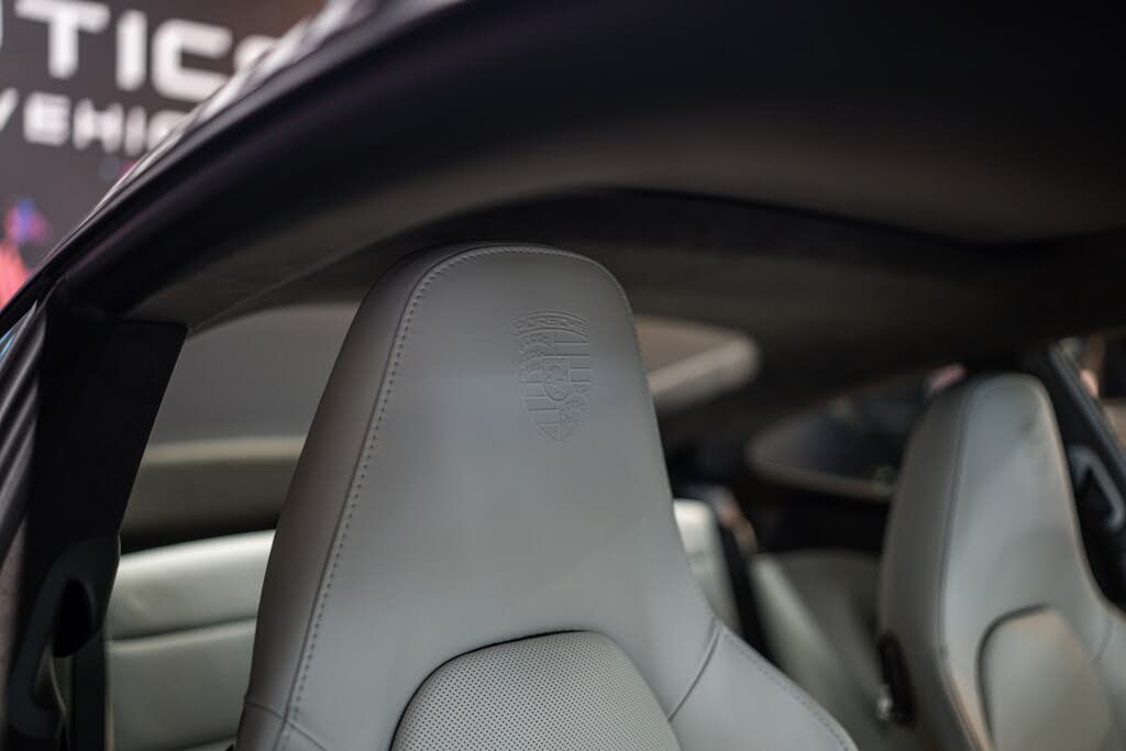 2015 Porsche 911 Turbo Coupe AWD photo 15 of 20