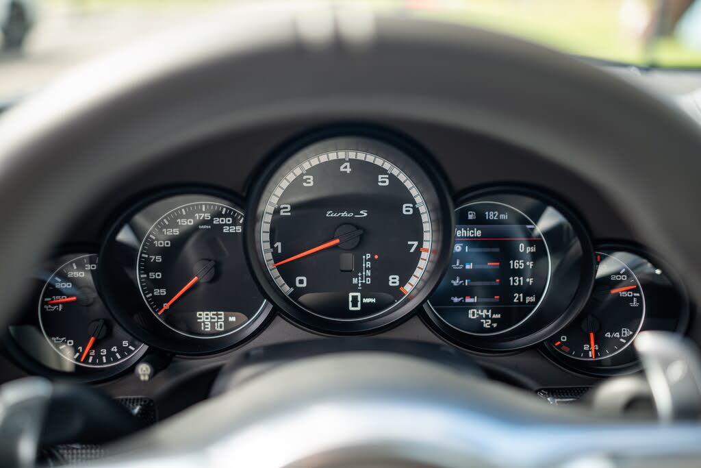 2015 Porsche 911 Turbo Coupe AWD photo 10 of 20