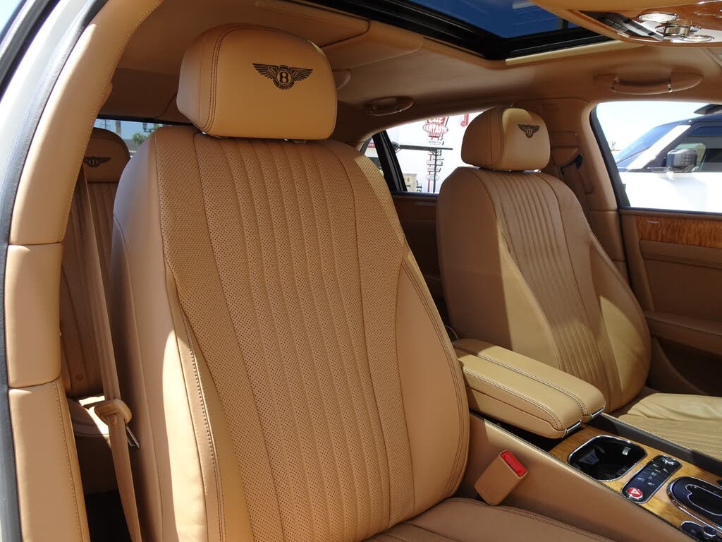 2018 Bentley Flying Spur V8 AWD photo 19