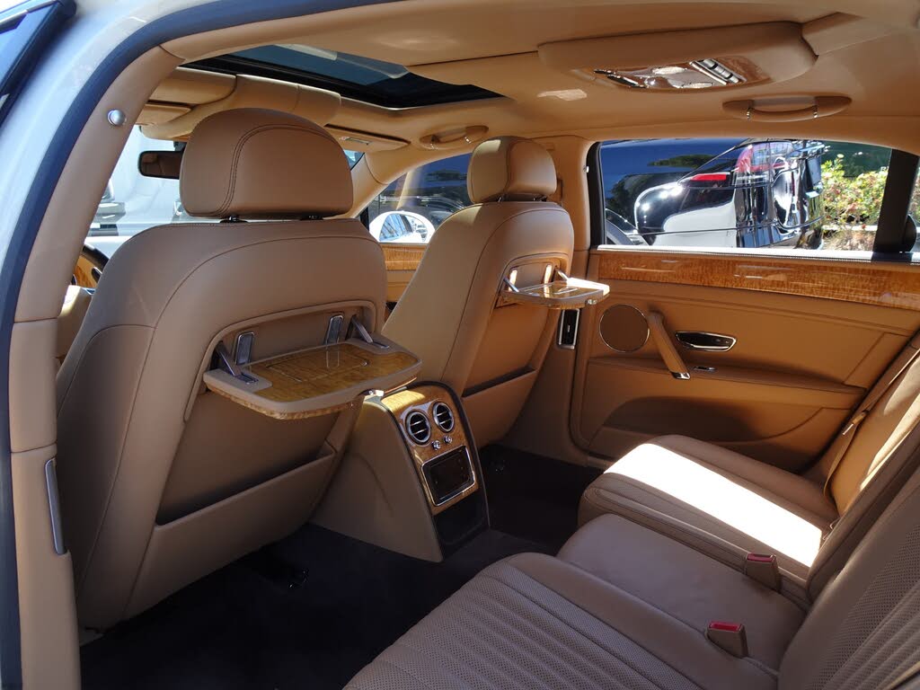 2018 Bentley Flying Spur V8 AWD photo 20