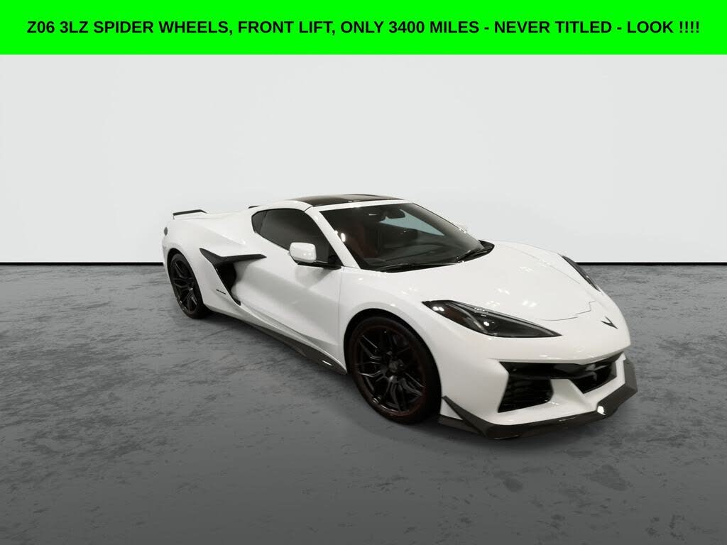 2023 Chevrolet Corvette Z06 3LZ Coupe RWD photo 2