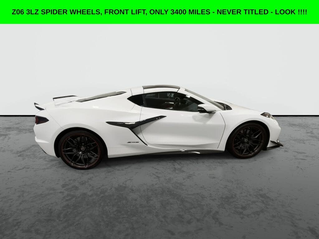 2023 Chevrolet Corvette Z06 3LZ Coupe RWD photo 9