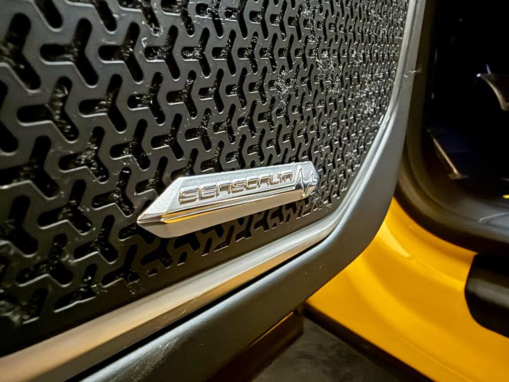 2022 Lamborghini Urus AWD photo 17