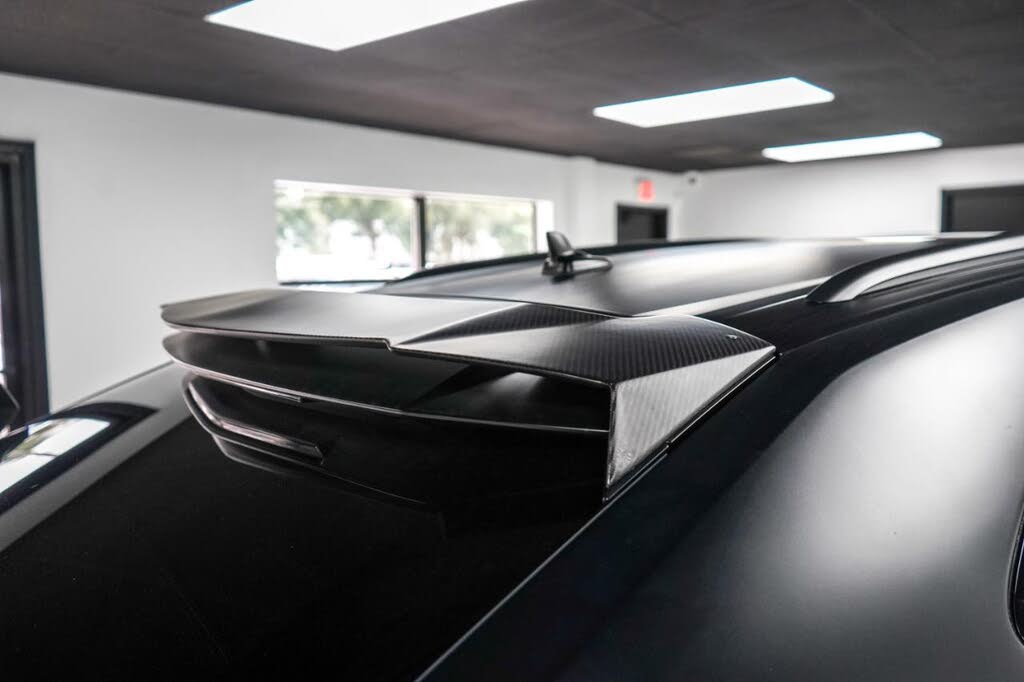 2021 Lamborghini Urus AWD photo 11