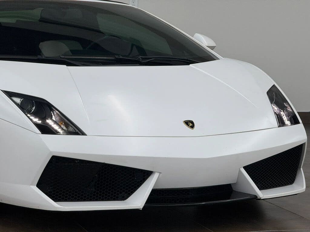 2010 Lamborghini Gallardo LP 560-4 Spyder AWD photo 22