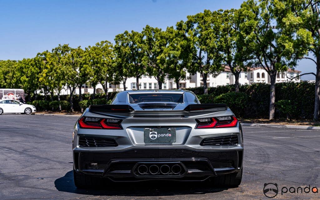 2023 Chevrolet Corvette Z06 3LZ Convertible RWD photo 5