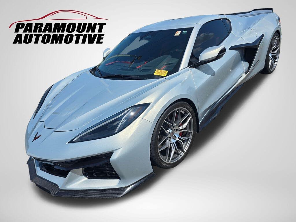 2024 Chevrolet Corvette Z06 3LZ Coupe RWD photo 2