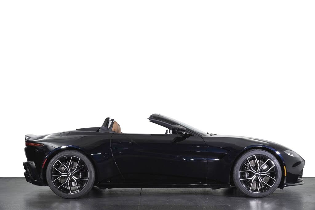2023 Aston Martin Vantage photo 17