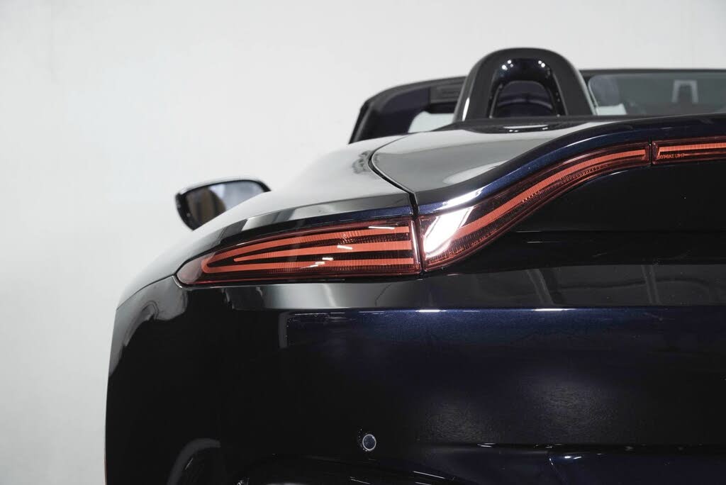 2023 Aston Martin Vantage photo 19