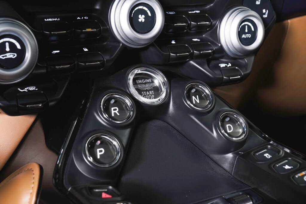 2023 Aston Martin Vantage photo 22