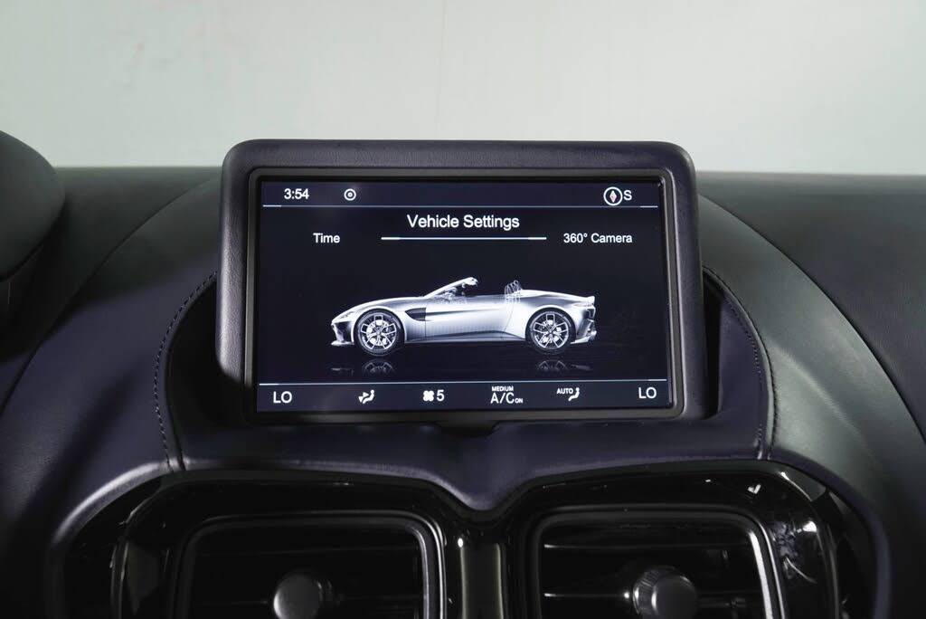 2023 Aston Martin Vantage photo 23