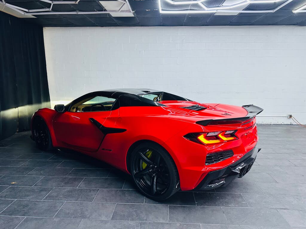 2023 Chevrolet Corvette Z06 3LZ Convertible RWD photo 5