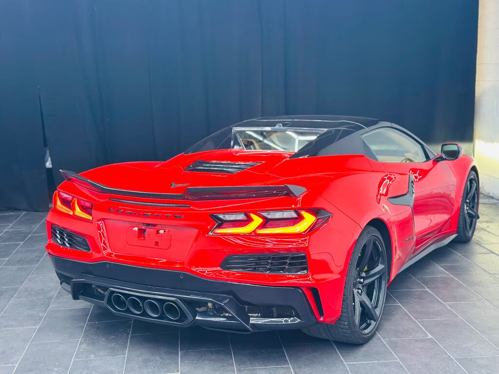 2023 Chevrolet Corvette Z06 3LZ Convertible RWD photo 6