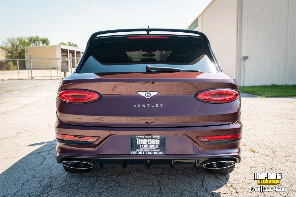 2022 Bentley Bentayga Speed AWD photo 4