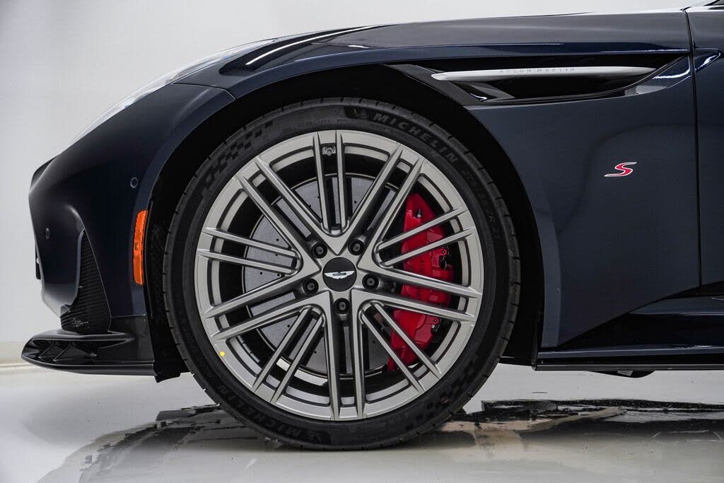 2026 Aston Martin DB12 S RWD photo 15