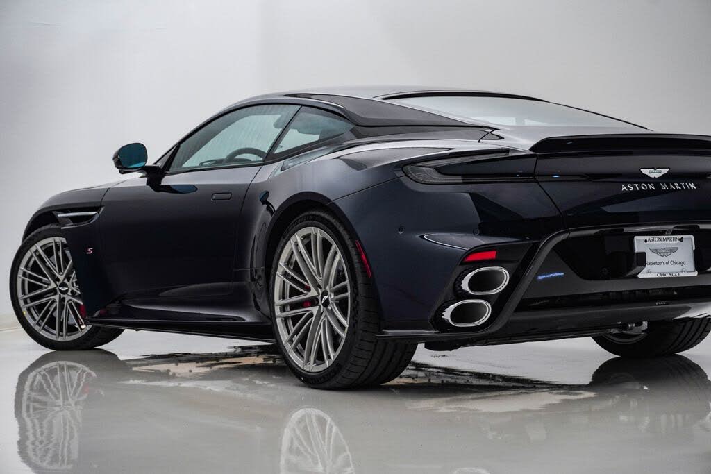 2026 Aston Martin DB12 S RWD photo 9