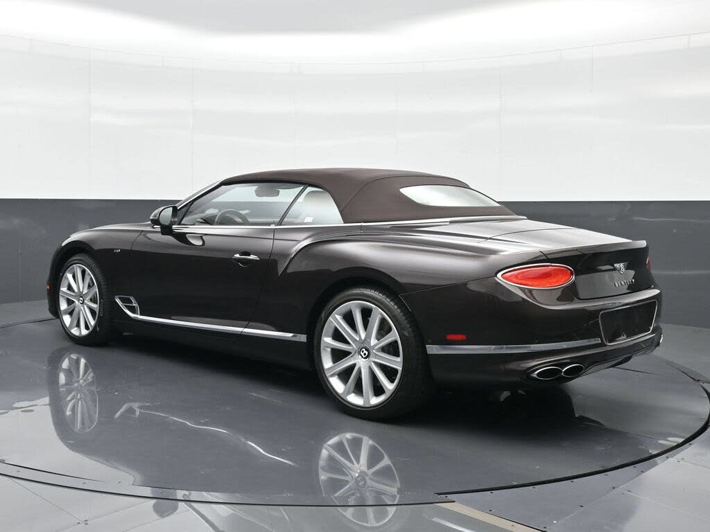 2022 Bentley Continental GTC V8 AWD photo 3