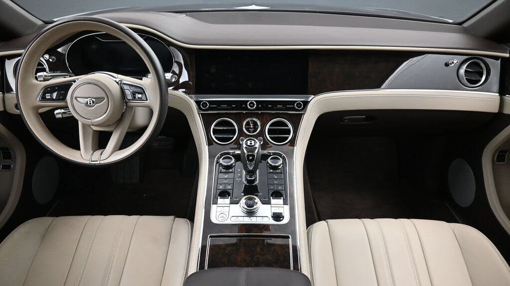 2022 Bentley Continental GTC V8 AWD photo 4