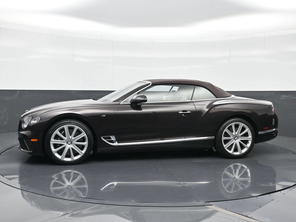 2022 Bentley Continental GTC V8 AWD photo 5