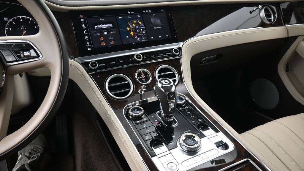 2022 Bentley Continental GTC V8 AWD photo 8