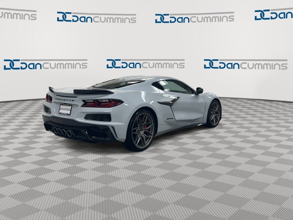 2023 Chevrolet Corvette Z06 3LZ Coupe RWD photo 8