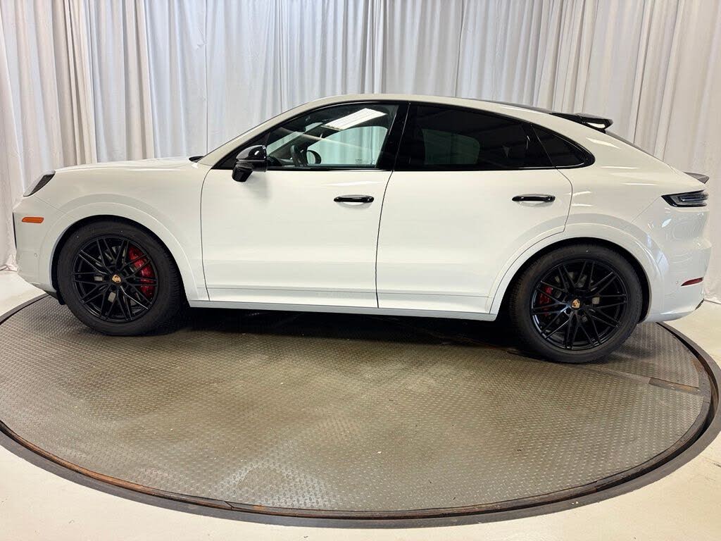 2026 Porsche Cayenne Coupe GTS AWD photo 2 of 24