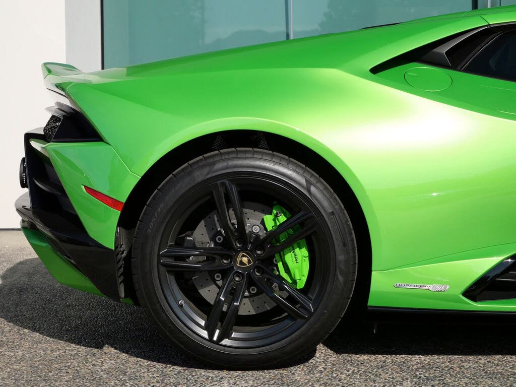 2021 Lamborghini Huracan photo 12